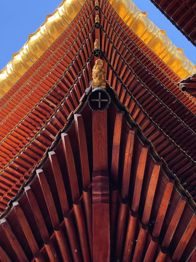 The Calm of Rising Lines